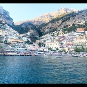 Meet your Posher, Carol